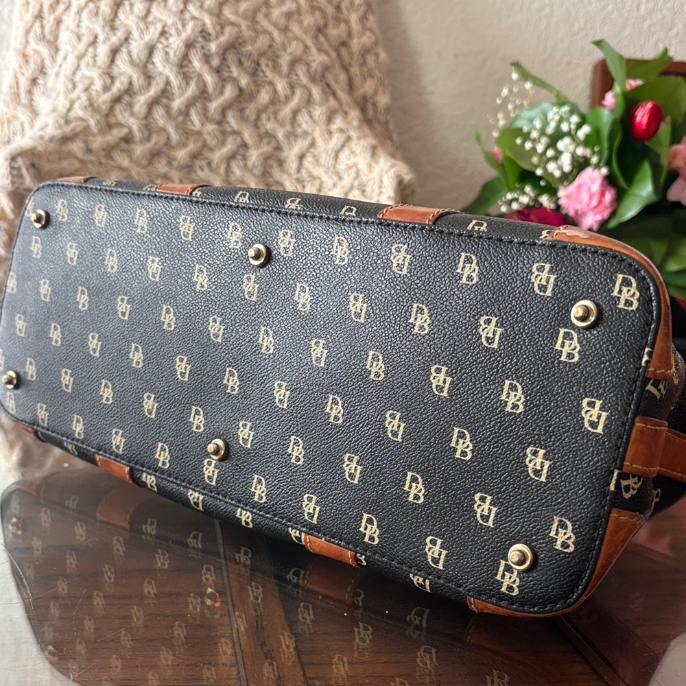 Dooney & Bourke Black and Tan Satchel - Picture 5 of 16